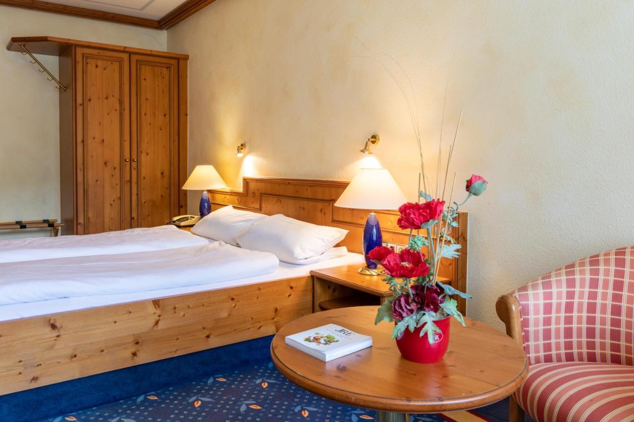 Sackmann Wanderhotel バイアースブロン エクステリア 写真